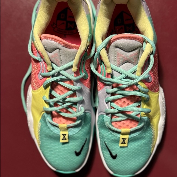 Paul George x Nike - Picture 4 of 7